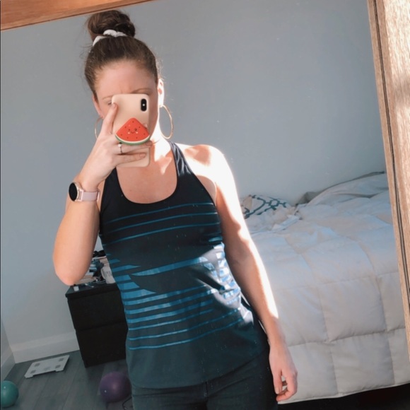 NWT Fabletics Fabletics Eiffel Tank Printed